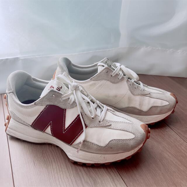 わなかった New ホワイト new balance327の通販 by もこ