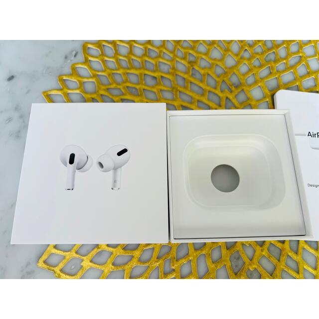Apple(アップル)の【お箱のみ】アップル AirPods Pro  スマホ/家電/カメラのオーディオ機器(ヘッドフォン/イヤフォン)の商品写真