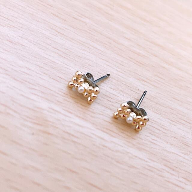 ゴールドピアス2点セット レディースのアクセサリー(ピアス)の商品写真