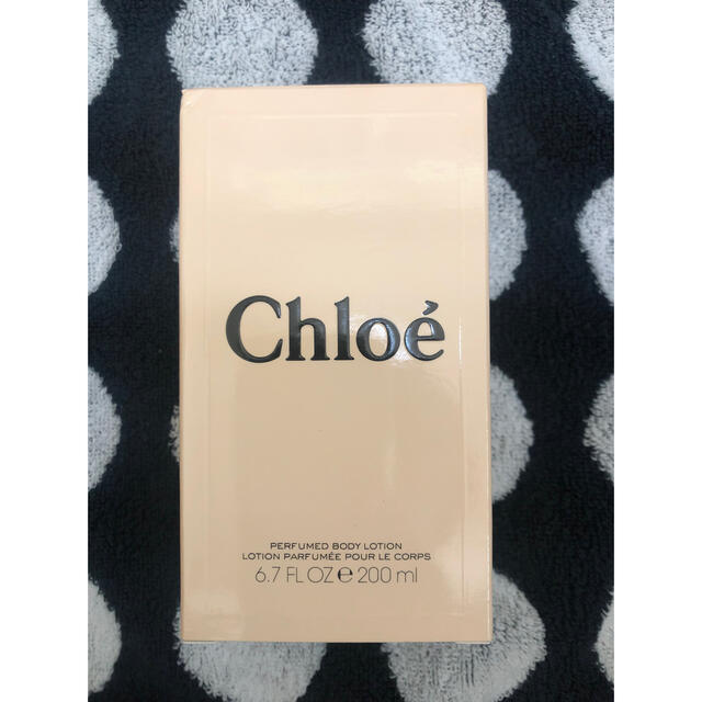 Chloe(クロエ)のクロエボディローション コスメ/美容のボディケア(ボディローション/ミルク)の商品写真