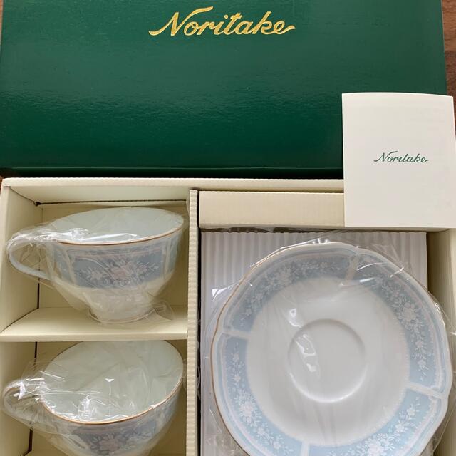 Noritake(ノリタケ)の【新品未使用】ノリタケ レースウッドゴールド ティー•コーヒー碗皿ペア インテリア/住まい/日用品のキッチン/食器(食器)の商品写真