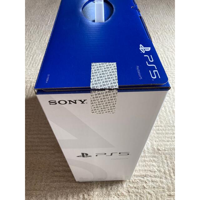 PlayStation(プレイステーション)の新品 PS5 プレイステーション5 プレステ5 本体 ディスクドライブ 通常盤 エンタメ/ホビーのゲームソフト/ゲーム機本体(家庭用ゲーム機本体)の商品写真