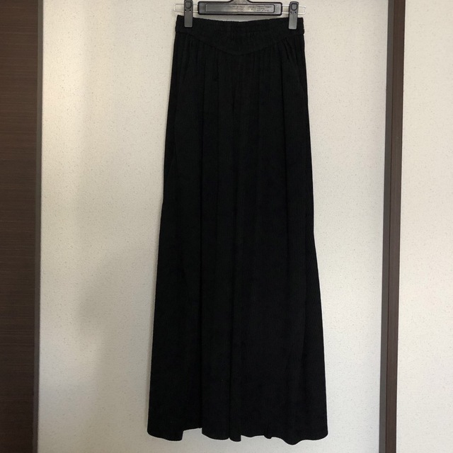 Yohji Yamamoto(ヨウジヤマモト)のKa na ta / pleates X pants black レディースのパンツ(カジュアルパンツ)の商品写真