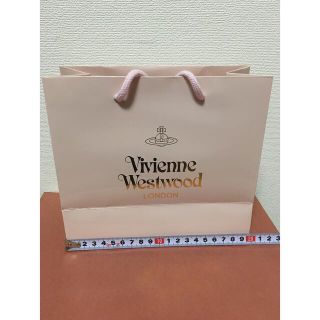 ヴィヴィアンウエストウッド(Vivienne Westwood)のヴィヴィアンウェストウッド　ショッパー　紙袋　1枚(ショップ袋)