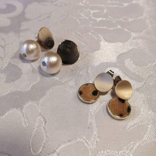 スリーコインズ(3COINS)の美品 3COINS ピアス 2セット(ピアス)