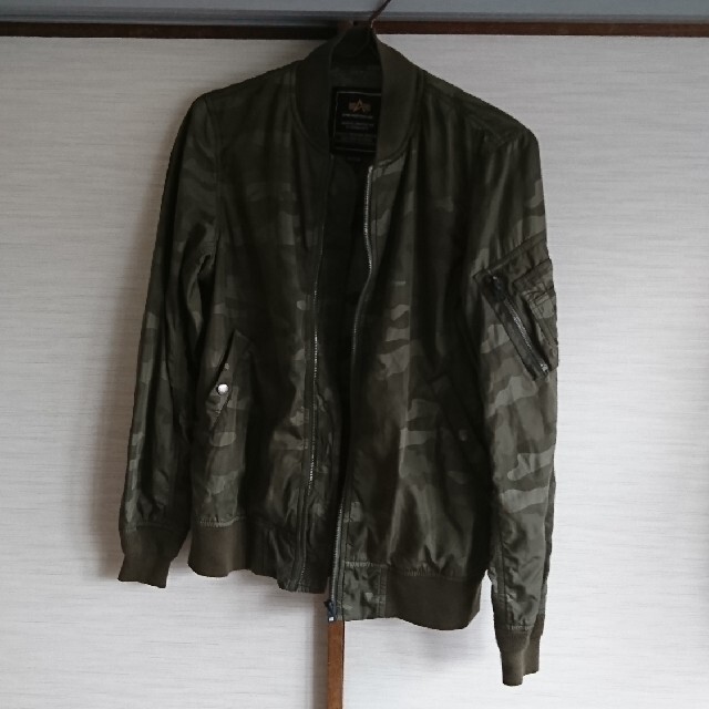 ALPHA INDUSTRIES(アルファインダストリーズ)のアルファMA-1 メンズのジャケット/アウター(ブルゾン)の商品写真