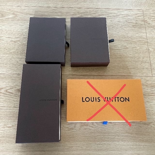 ルイ・ヴィトン　Louis Vuitton　空き箱・布製ケースセット