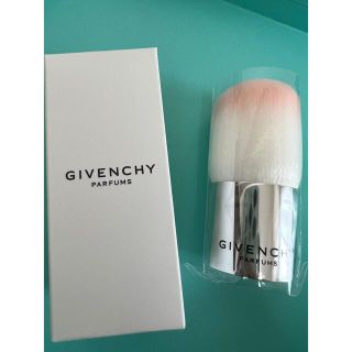 ジバンシィ(GIVENCHY)のジバンシー カブキブラシ GIVENCHY KABUKI BRUSH (チーク/フェイスブラシ)