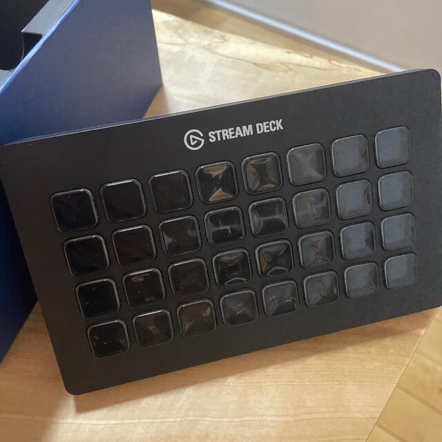 elgato STREAM DECK XL 使用3回 スマホ/家電/カメラのPC/タブレット(PC周辺機器)の商品写真