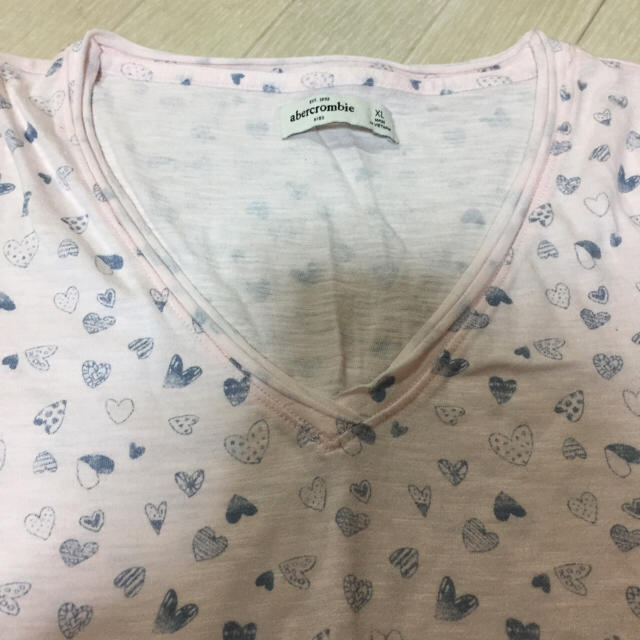 Abercrombie&Fitch(アバクロンビーアンドフィッチ)のアバクロ キッズ Tシャツ レディースのトップス(Tシャツ(半袖/袖なし))の商品写真