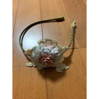 ミハエルネグリン(Michal Negrin)の超美品☆ ミハエルネグリンの立体薔薇レース付きカチューシャ(カチューシャ)