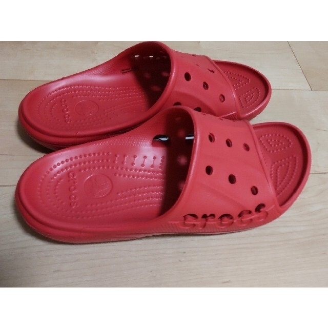 crocs(クロックス)の28cm クロックス crocs red 赤 新品未使用タグ付き メンズの靴/シューズ(サンダル)の商品写真