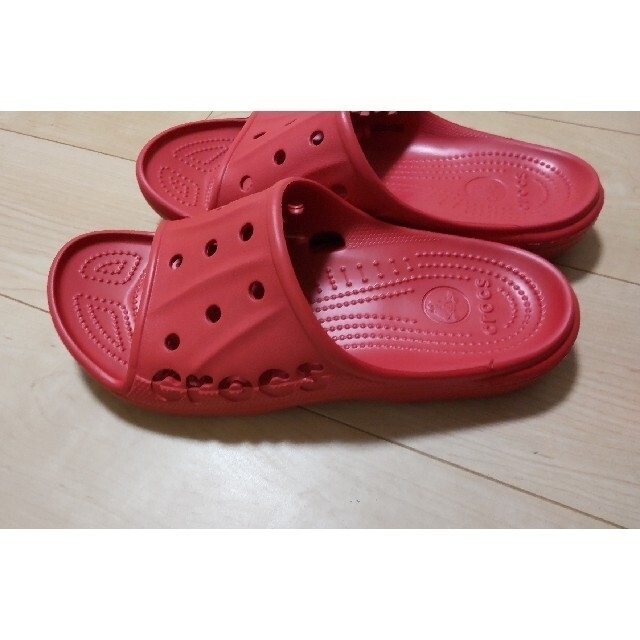 crocs(クロックス)の28cm クロックス crocs red 赤 新品未使用タグ付き メンズの靴/シューズ(サンダル)の商品写真