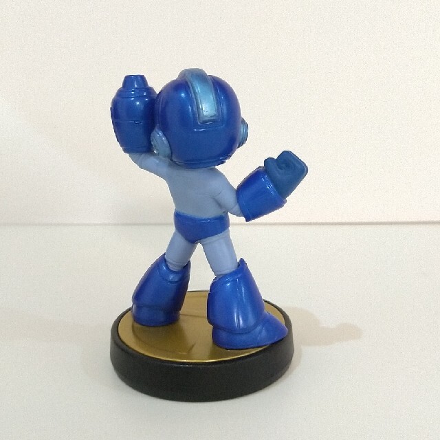 任天堂(ニンテンドウ)のamiibo ロックマン エンタメ/ホビーのフィギュア(ゲームキャラクター)の商品写真