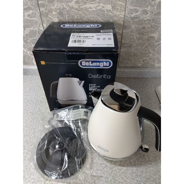 DeLonghi(デロンギ)のディスティンタ　電気ケトル　KBI1200J-W インテリア/住まい/日用品のキッチン/食器(調理道具/製菓道具)の商品写真