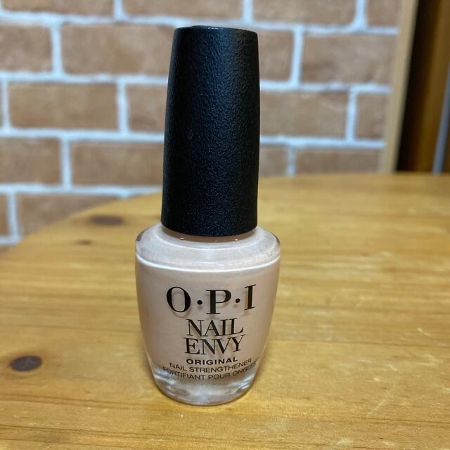 OPI(オーピーアイ)のみよ様専用❣️OPI 強爪 美爪 ネイルエンビー   サモアンサンド コスメ/美容のネイル(ネイルケア)の商品写真