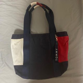 トミーヒルフィガー(TOMMY HILFIGER)のトミー　トートバッグ(トートバッグ)