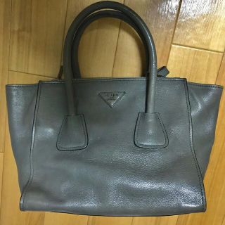 プラダ(PRADA)のプラダ GLACE CALF 2way ハンドバッグ グレー ショルダー(ハンドバッグ)