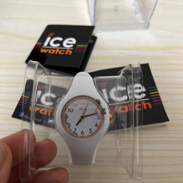 ice watch(アイスウォッチ)のice whatch ミニ ice glam ローズゴールド ホワイト レディースのファッション小物(腕時計)の商品写真