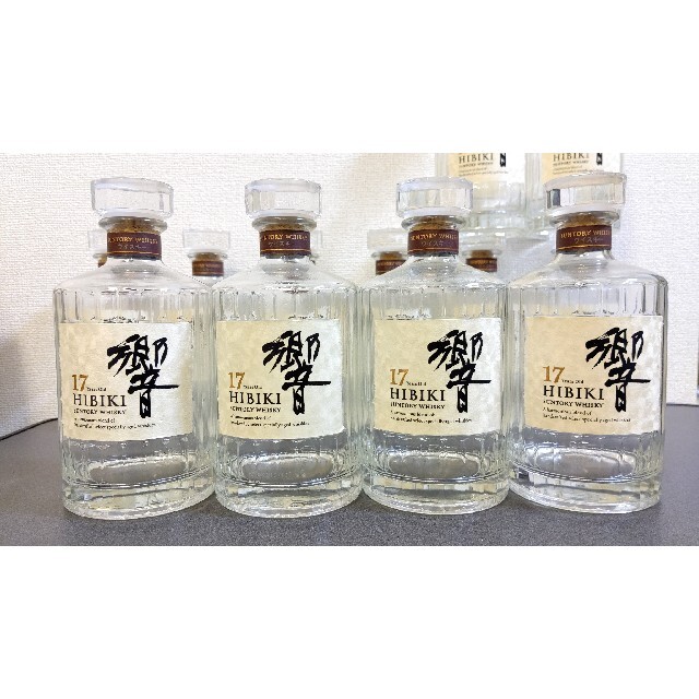 サントリー(サントリー)の響17年 空瓶12本セット 食品/飲料/酒の酒(ウイスキー)の商品写真