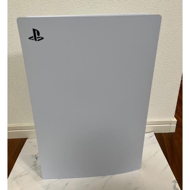 PlayStation(プレイステーション)のPlayStation5本体CFI-1100A エンタメ/ホビーのゲームソフト/ゲーム機本体(家庭用ゲーム機本体)の商品写真