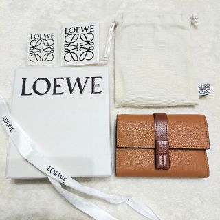 ロエベ(LOEWE)のLOEWE　バーティカルウォレットスモール（ソフトグレインカーフ）(財布)