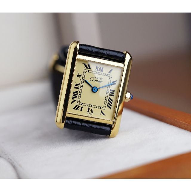 美品 カルティエ マスト タンク アイボリー ローマン SM Cartier