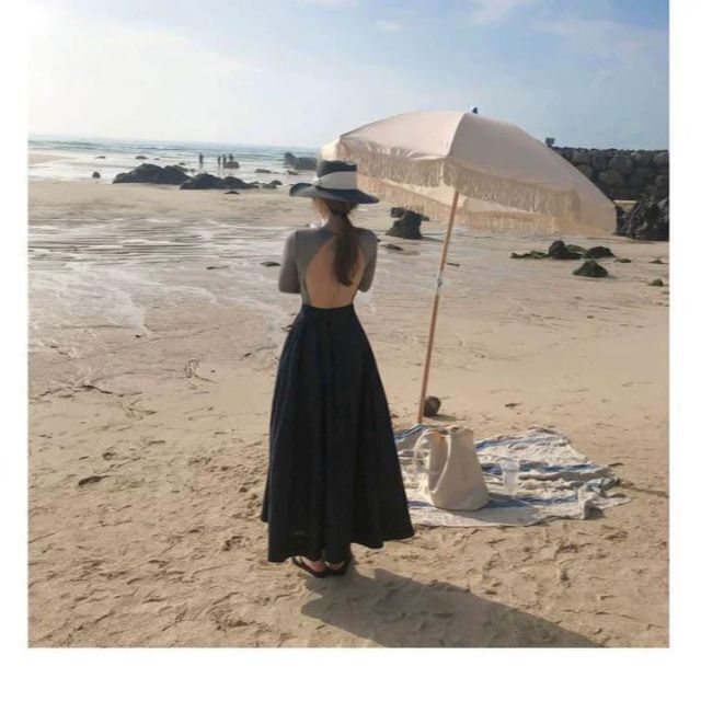 水着 ワンピース スイムウエア ラッシュガード グレー 可愛い 韓国 オシャレ メンズの水着/浴衣(浴衣)の商品写真