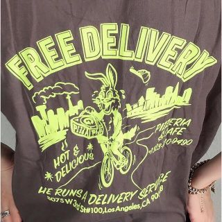 GYDA - 【GYDA】DELIBUNNY ポケットTシャツの通販｜ラクマ