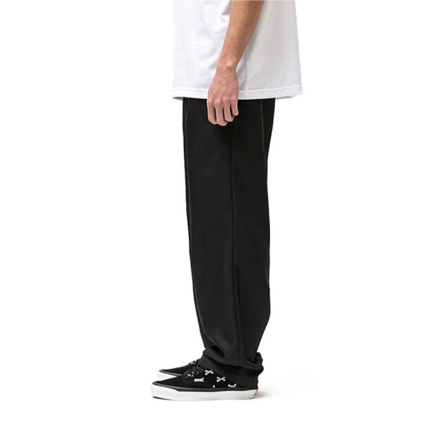 W)taps(ダブルタップス)のWtaps TUCK 01 / TROUSERS / POLY. TWILL  メンズのパンツ(スラックス)の商品写真