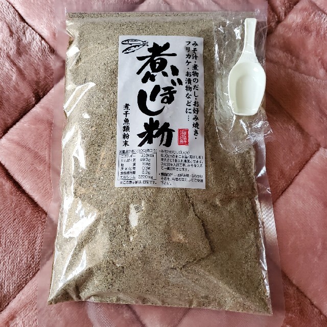 煮干し粉 煮干しパウダー 食品/飲料/酒の加工食品(乾物)の商品写真