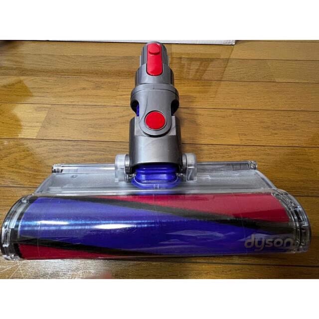 Dyson(ダイソン)のDyson V7 Fluffy (SV11 FF) ダイソン スマホ/家電/カメラの生活家電(掃除機)の商品写真