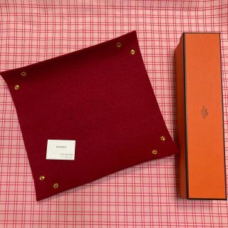 エルメス(Hermes)の【HERMES】エルメス　ヴィドポッシュトレイ　フェルト小物入れ　新品　箱あり(小物入れ)