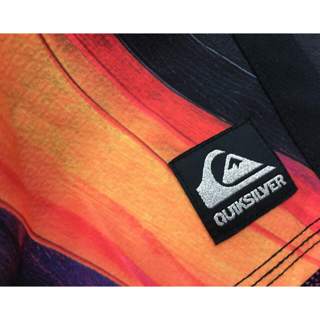 QUIKSILVER(クイックシルバー)のQUIKSILVER クイックシルバー ボードショーツ　24インチ メンズの水着/浴衣(水着)の商品写真