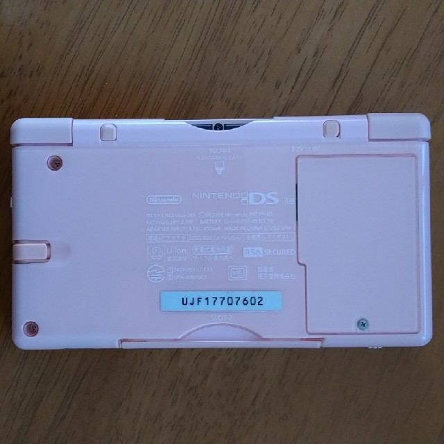 【8/2まで300円】Nintendo DS Lite (ピンク) エンタメ/ホビーのゲームソフト/ゲーム機本体(携帯用ゲーム機本体)の商品写真