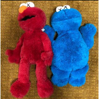 セサミストリート(SESAME STREET)のセサミストリート　カウズ　ユニクロ　ぬいぐるみセット(ぬいぐるみ)