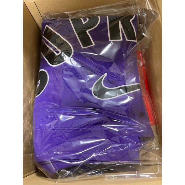 Supreme(シュプリーム)のSupreme®/Nike® Arc Crewneck Purple Lサイズ メンズのトップス(スウェット)の商品写真