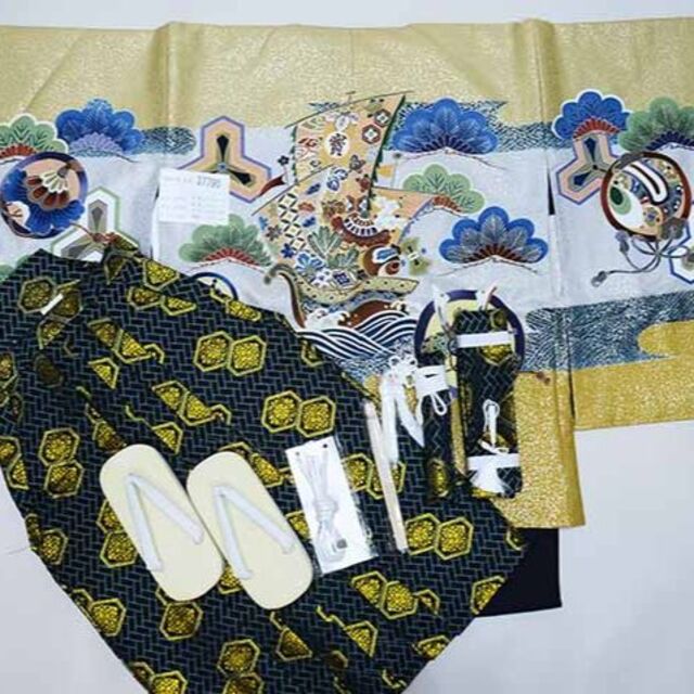 在庫ラスト!○希少!!武者絵 金銀宝船鯉 鯉5匹♪3m8点 新品 在庫ラスト!○希少!!武者絵 金銀宝船鯉 鯉5匹♪3m8点 新品