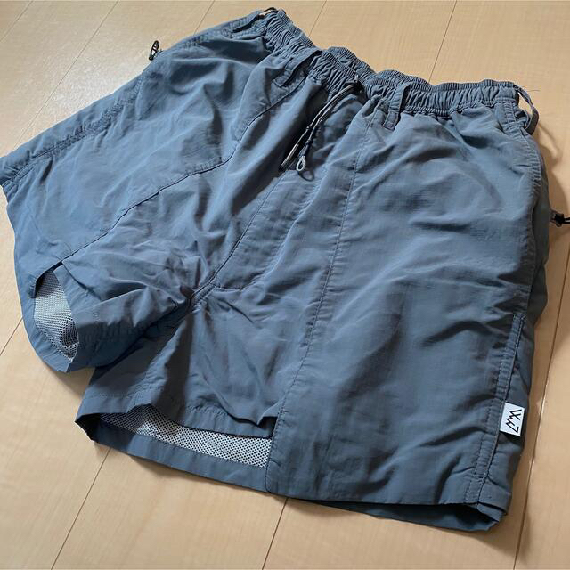 CMF BUG SHORTS コムフィ バグショーツ - ショートパンツ