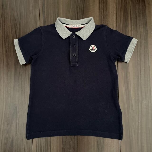 MONCLER(モンクレール)の2点おまとめモンクレール　ポロシャツ　美品 キッズ/ベビー/マタニティのキッズ服男の子用(90cm~)(Tシャツ/カットソー)の商品写真