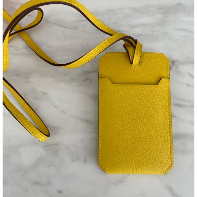 Hermes - 🕊ama様お取り置き🕊エルメスシティネックホルダー カード Hermes - 🕊ama様お取り置き🕊エルメスシティネックホルダー カード