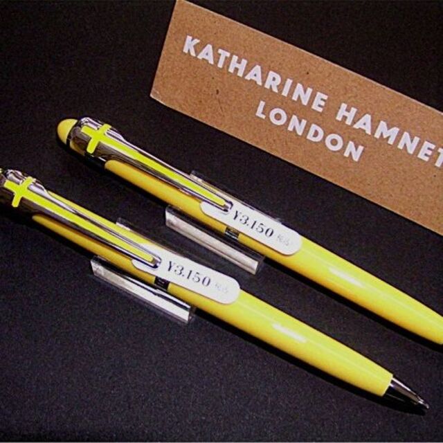 KATHARINE HAMNETT(キャサリンハムネット)のキャサリンハムネット●LONDON●B/P・S/Pペンセット★イエロー インテリア/住まい/日用品の文房具(ペン/マーカー)の商品写真