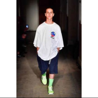 ラフシモンズ(RAF SIMONS)の【美品】18ss gosha Rubchinskiy DJ Tシャツ(Tシャツ/カットソー(半袖/袖なし))