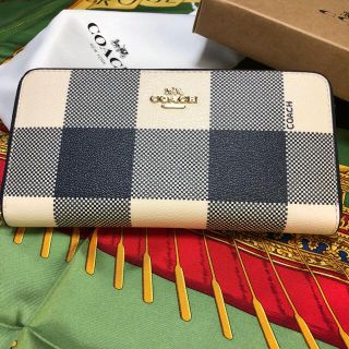 コーチ(COACH)のCOACH 長財布　ラウンドファスナー　シグネチャー　ネイビー／オフホワイト(財布)