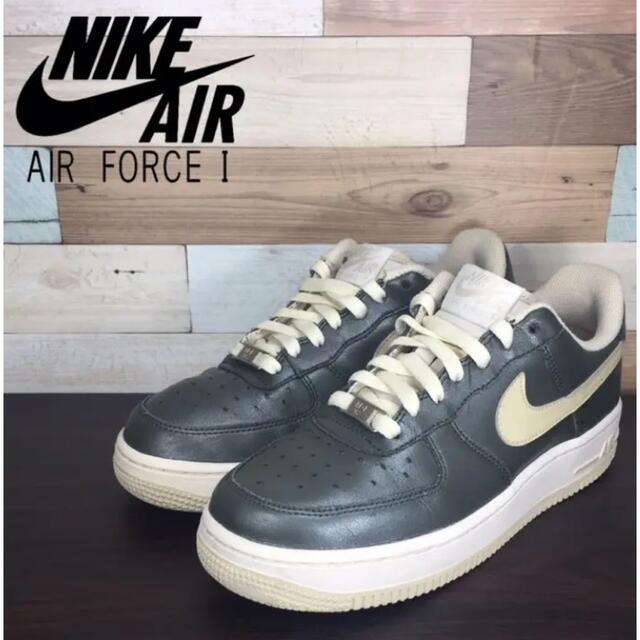 ★お値下げ★☆未使用☆NIKE AIR FORCE 1 '07 ESS 24cm