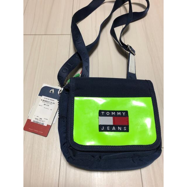 TOMMY HILFIGER(トミーヒルフィガー)のトミーヒルフィガー ボディバッグ グリーン 新品 未使用 メンズのバッグ(ボディーバッグ)の商品写真