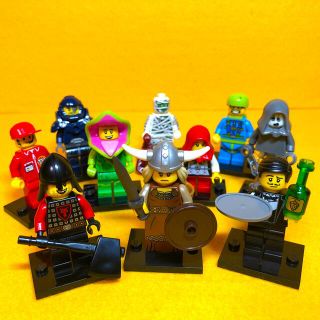 レゴ(Lego)の2️⃣レゴ　正規品　ミニフィグ　城、兵士、宇宙、街、アドベンチャーなど(知育玩具)