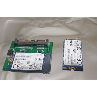 Sandisk m.2 2242 32GB ２個+sataアダプターカード1枚(PCパーツ)