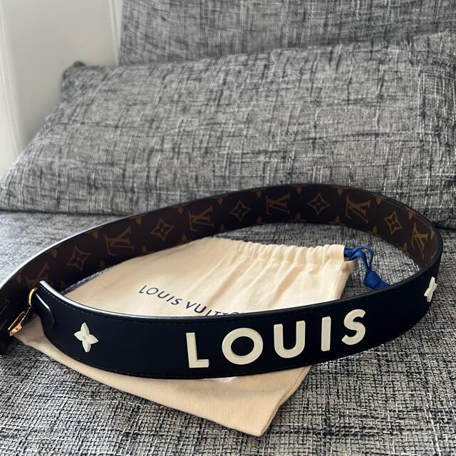 LOUIS VUITTON(ルイヴィトン)のLOUIS VUITTON  ルイヴィトン　ショルダーストラップ　ブラック レディースのファッション小物(その他)の商品写真