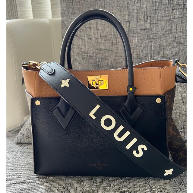 LOUIS VUITTON(ルイヴィトン)のLOUIS VUITTON  ルイヴィトン　ショルダーストラップ　ブラック レディースのファッション小物(その他)の商品写真